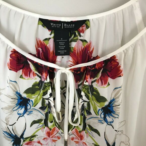 WHBM White 3/4 Sleeve Floral Print Blouse - Picture 4 of 6